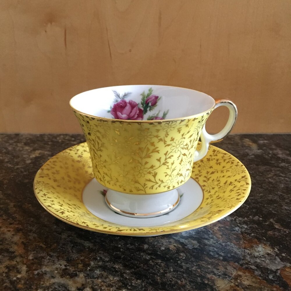 Royal China Japan Vintage Yellow Rose Porcelain Teacup Saucer Set Cottagecore